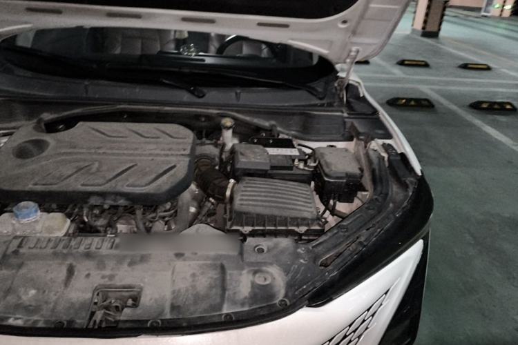 Used CHANGAN UNI-T 2020 1.5T Prestige Version Engine Bay Left