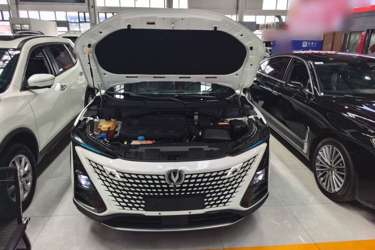 Used CHANGAN UNI-T 2020 1.5T Prestige Version Engine Bay