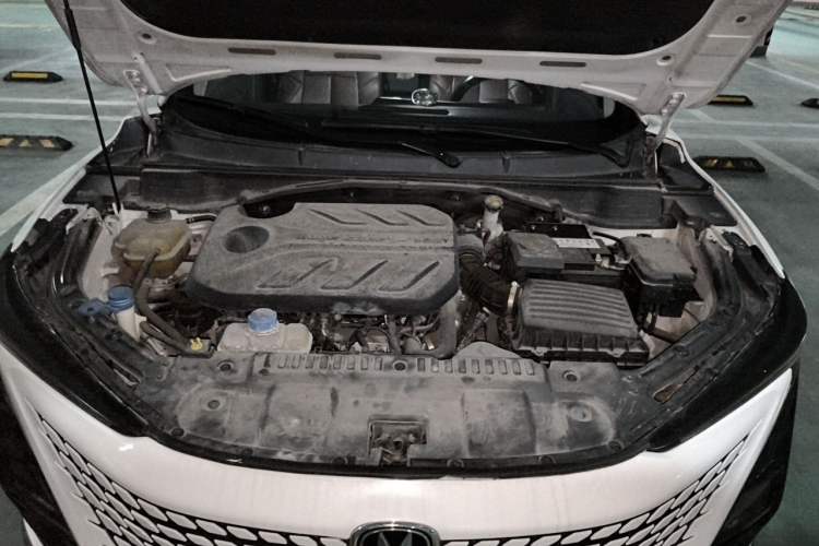 Used CHANGAN UNI-T 2020 1.5T Prestige Version Engine Bay