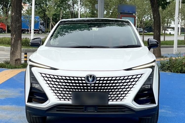 Used CHANGAN UNI-T 2020 1.5T Prestige Version Exterior 3