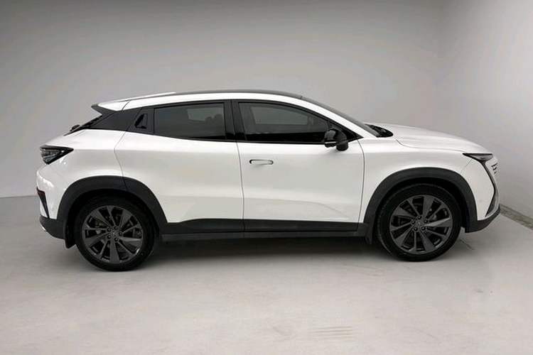 Used CHANGAN UNI-T 2020 1.5T Flagship Version Exterior 4