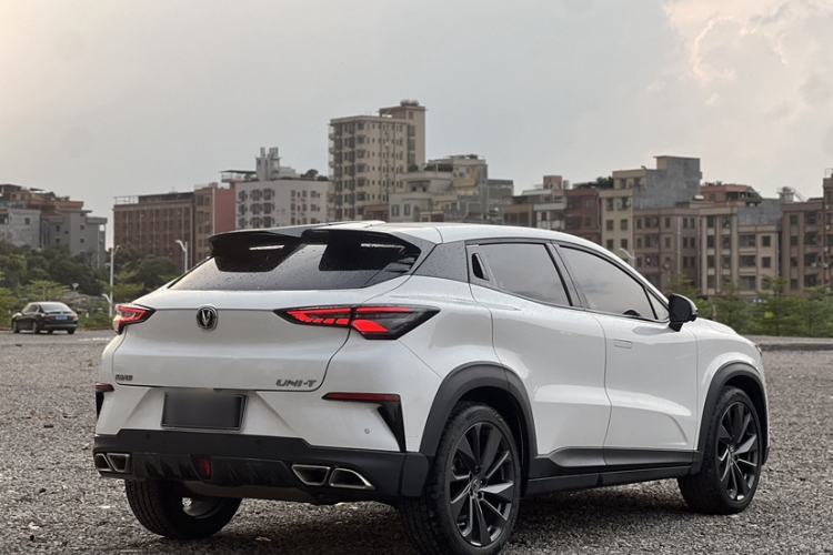 Used CHANGAN UNI-T 2020 1.5T Prestige Version Exterior 4