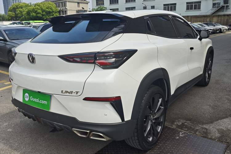 Used CHANGAN UNI-T 2020 1.5T Prestige Version Exterior 5