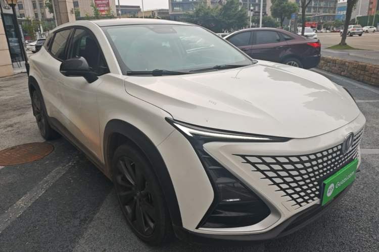 Used CHANGAN UNI-T 2020 1.5T Prestige Version Front Right 45 Deg