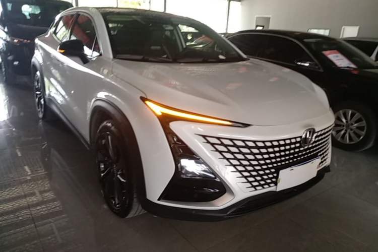 Used CHANGAN UNI-T 2020 1.5T Prestige Version Front Right 45 Deg