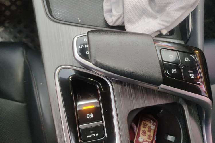 Used CHANGAN UNI-T 2020 1.5T Flagship Version Gear Lever