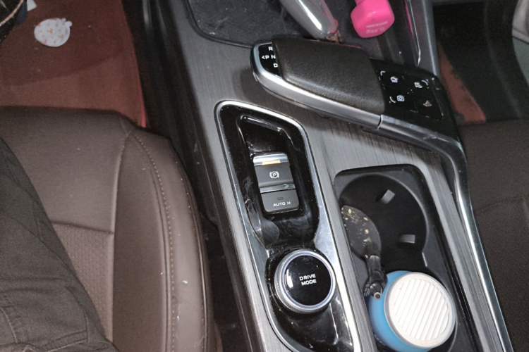 Used CHANGAN UNI-T 2020 1.5T Prestige Version Gear Lever