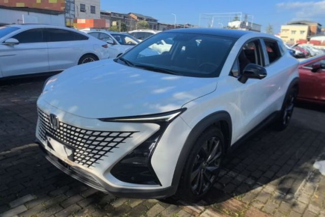 Ojetý CHANGAN UNI-T 2020 1.5T Prestige Version