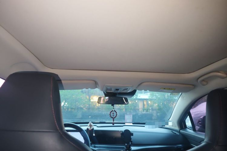 Used CHANGAN UNI-T 2020 1.5T Prestige Version Headliner