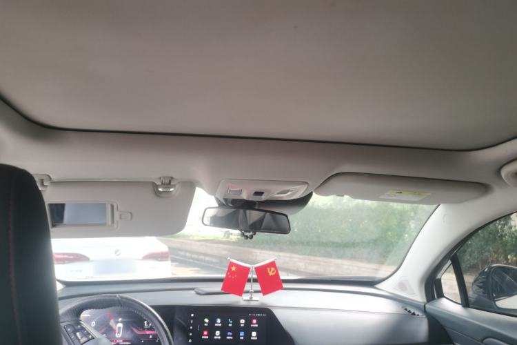 Used CHANGAN UNI-T 2020 1.5T Prestige Version Headliner