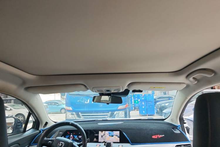 Used CHANGAN UNI-T 2020 1.5T Flagship Version Headliner