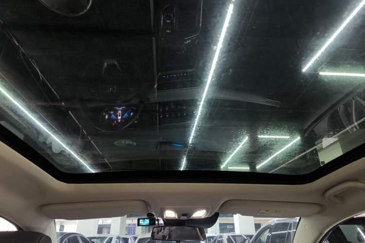 Used CHANGAN UNI-T 2020 1.5T Prestige Version Headliner