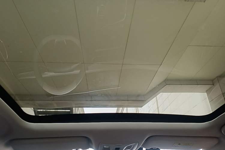 Used CHANGAN UNI-T 2020 1.5T Flagship Version Headliner