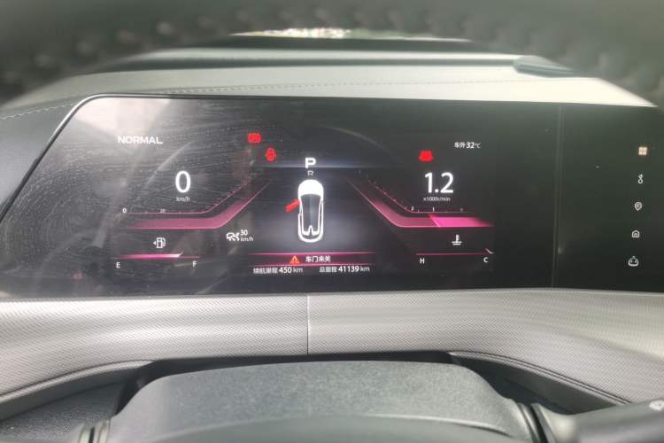 Used CHANGAN UNI-T 2020 1.5T Prestige Version Instrument Cluster