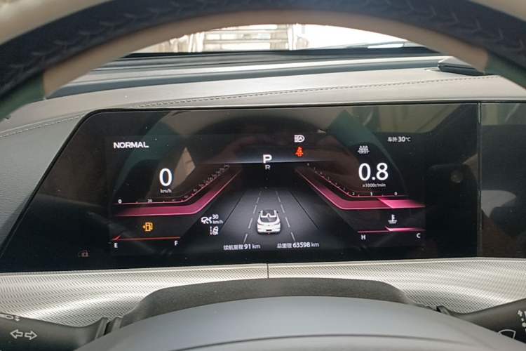 Used CHANGAN UNI-T 2020 1.5T Flagship Version Instrument Cluster