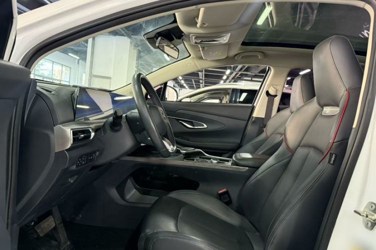 Used CHANGAN UNI-T 2020 1.5T Flagship Version Interior 3