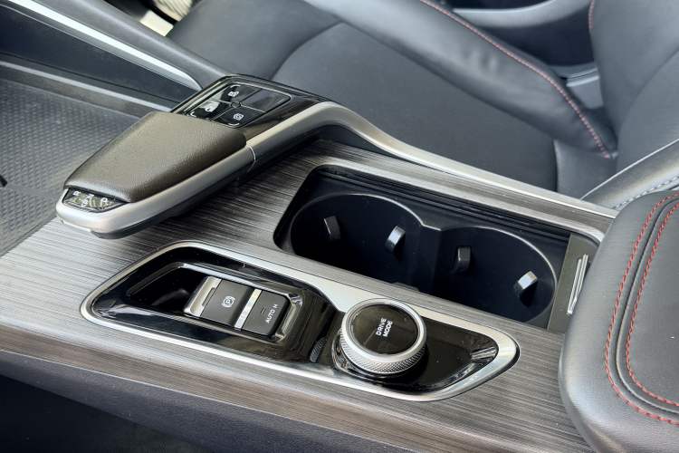 Used CHANGAN UNI-T 2020 1.5T Prestige Version Interior 5