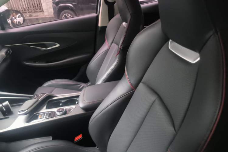 Used CHANGAN UNI-T 2020 1.5T Flagship Version Left Front Seat