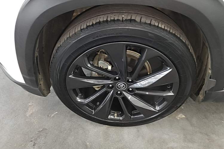 Used CHANGAN UNI-T 2020 1.5T Prestige Version Left Front Wheel Hub