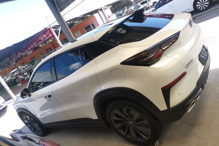 Used CHANGAN UNI-T 2020 1.5T Prestige Version Left Side