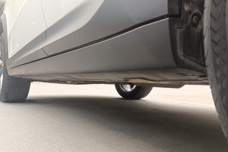 Used CHANGAN UNI-T 2020 1.5T Prestige Version Left Side Sill