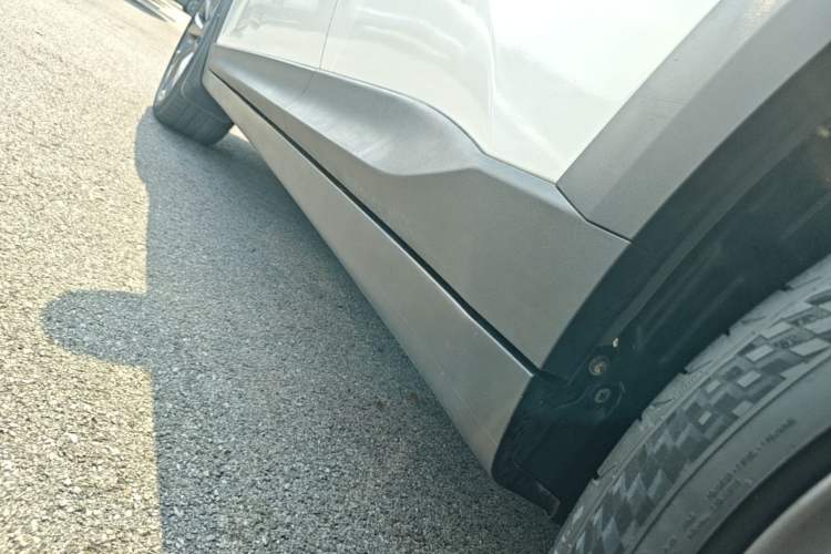 Used CHANGAN UNI-T 2020 1.5T Prestige Version Left Side Sill
