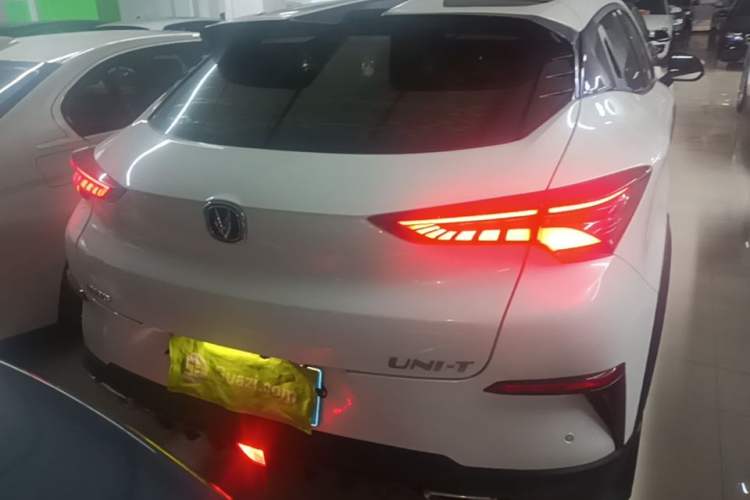 Used CHANGAN UNI-T 2020 1.5T Prestige Version Rear