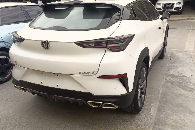 Used CHANGAN UNI-T 2020 1.5T Prestige Version Rear Right 45 Deg