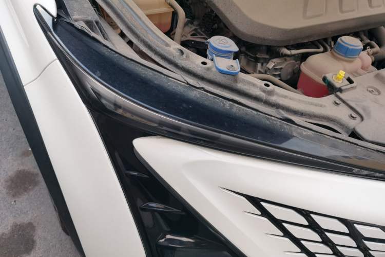 Used CHANGAN UNI-T 2020 1.5T Prestige Version Right Front Headlight
