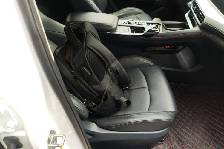 Used CHANGAN UNI-T 2020 1.5T Prestige Version Right Front Seat