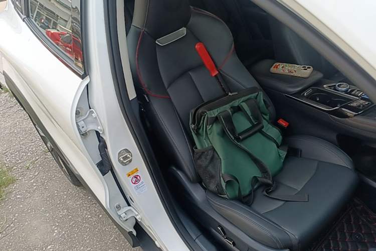Used CHANGAN UNI-T 2020 1.5T Flagship Version Right Front Seat