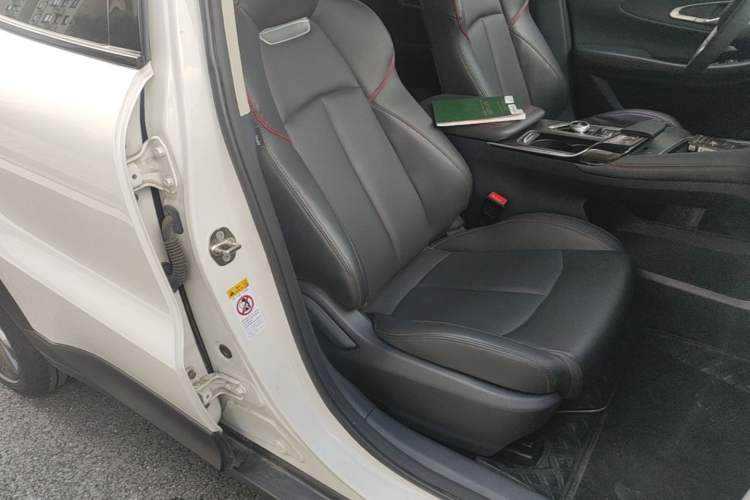 Used CHANGAN UNI-T 2020 1.5T Prestige Version Right Front Seat