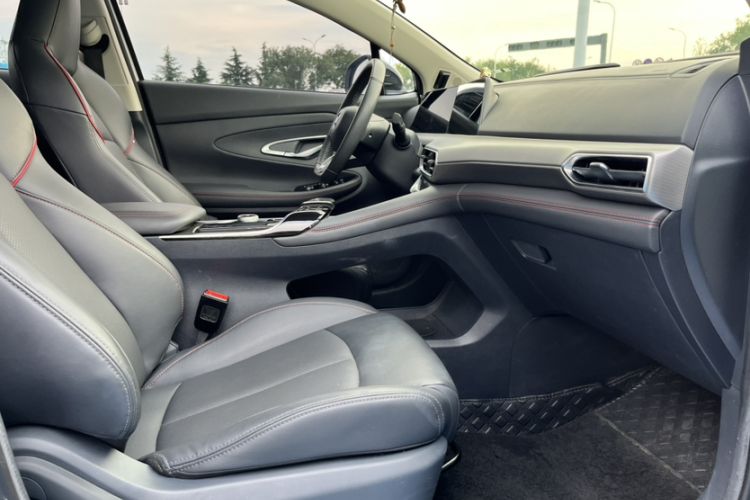 Used CHANGAN UNI-T 2020 1.5T Prestige Version Right Front Seat
