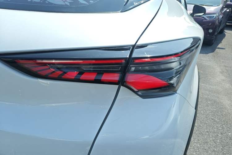 Used CHANGAN UNI-T 2020 1.5T Prestige Version Right Rear Taillight