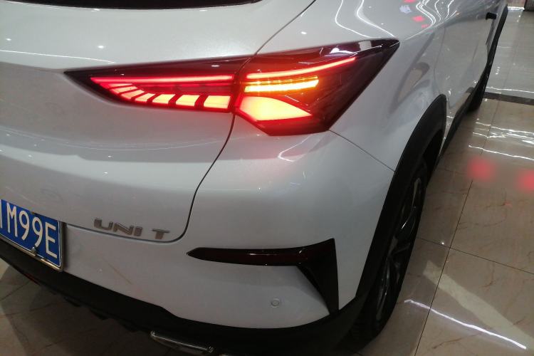 Used CHANGAN UNI-T 2020 1.5T Prestige Version Right Rear Taillight
