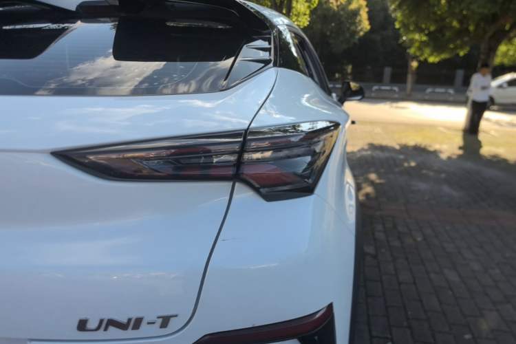Used CHANGAN UNI-T 2020 1.5T Prestige Version Right Rear Taillight