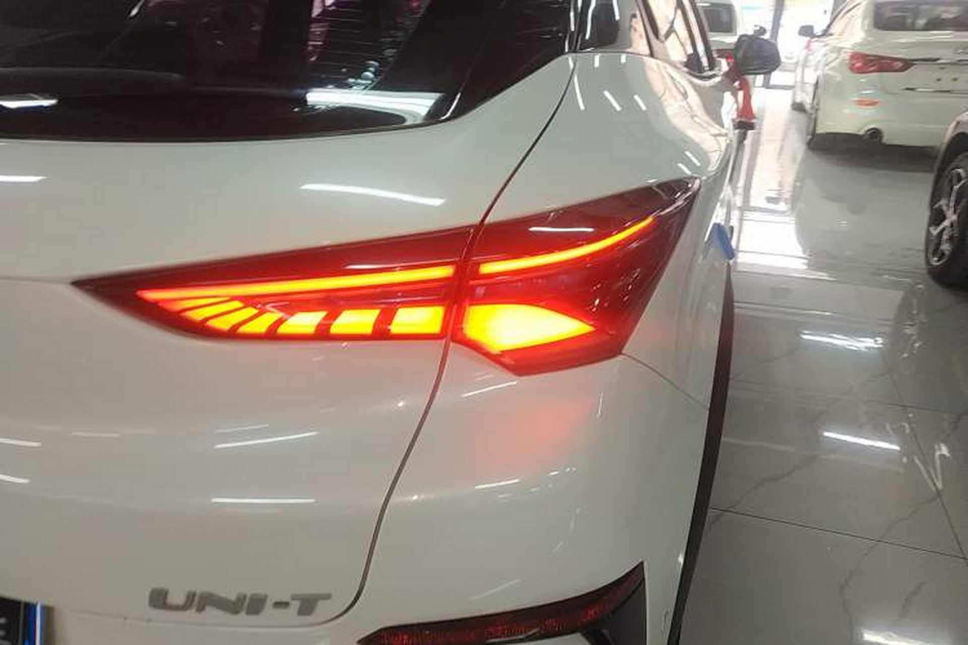 Used CHANGAN UNI-T 2020 1.5T Flagship Version Right Rear Taillight