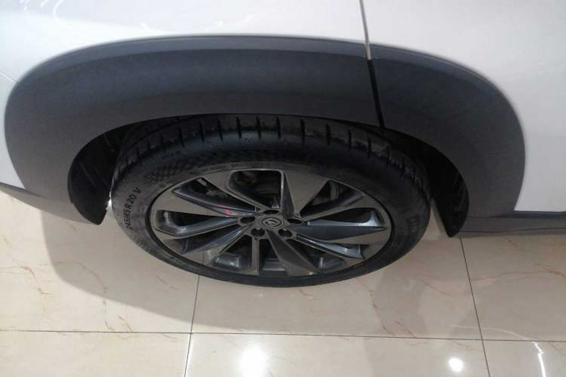 Used CHANGAN UNI-T 2020 1.5T Prestige Version Right Rear Wheel Hub