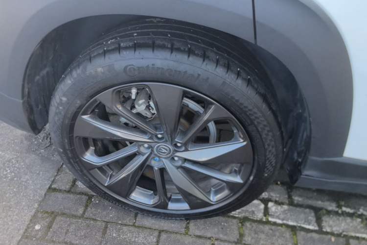 Used CHANGAN UNI-T 2020 1.5T Prestige Version Right Rear Wheel Hub