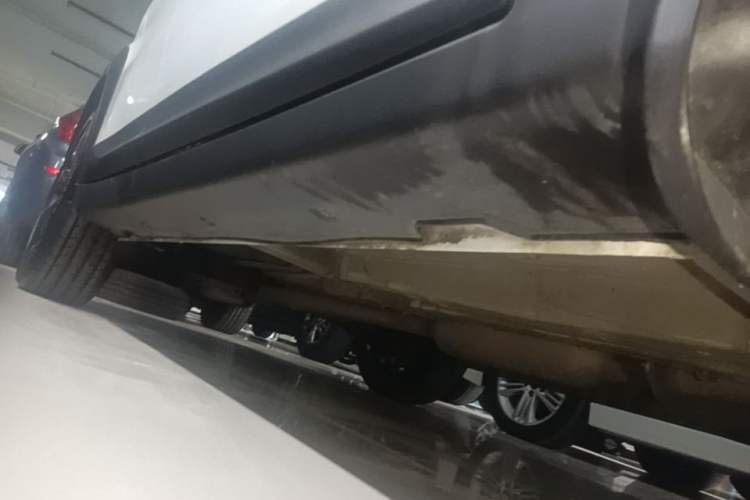 Used CHANGAN UNI-T 2020 1.5T Prestige Version Right Side Sill