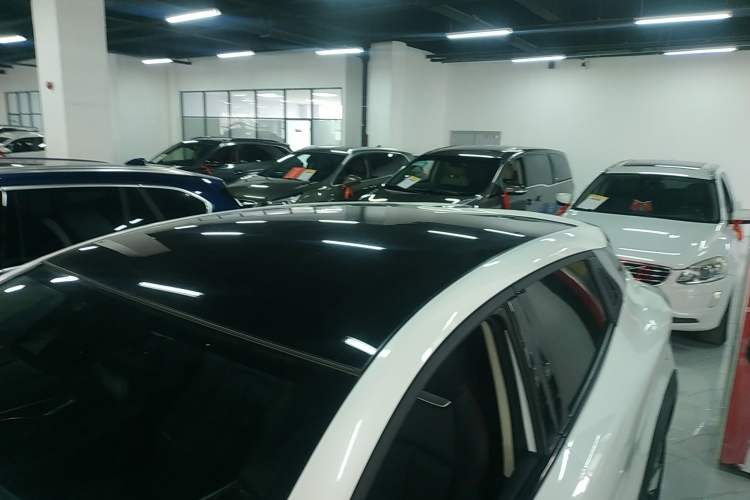 Used CHANGAN UNI-T 2020 1.5T Flagship Version Roof