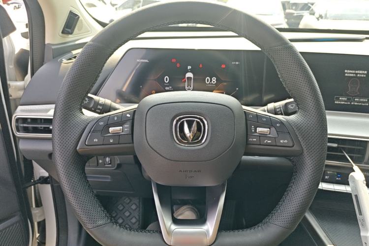 Used CHANGAN UNI-T 2020 1.5T Prestige Version Steering Wheel