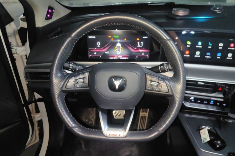 Used CHANGAN UNI-T 2020 1.5T Prestige Version Steering Wheel