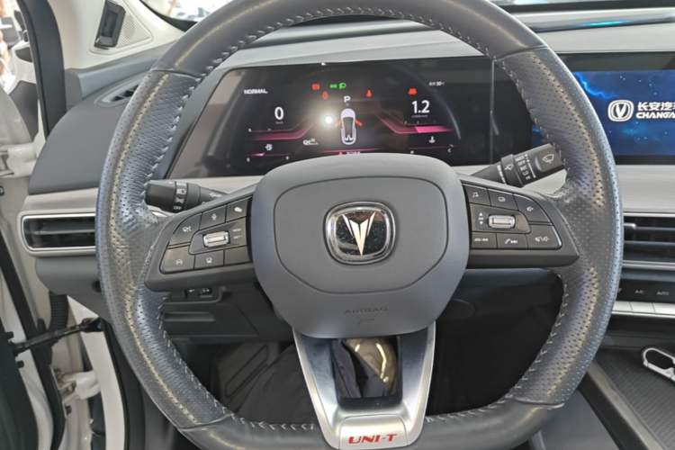 Used CHANGAN UNI-T 2020 1.5T Prestige Version Steering Wheel