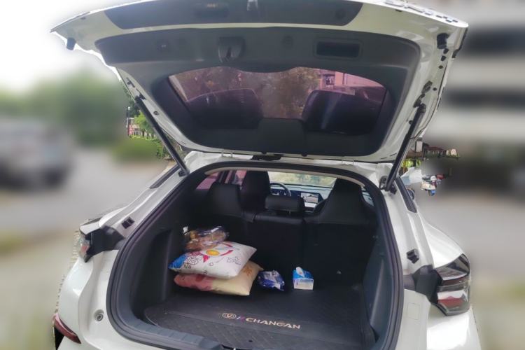 Used CHANGAN UNI-T 2020 1.5T Flagship Version Trunk