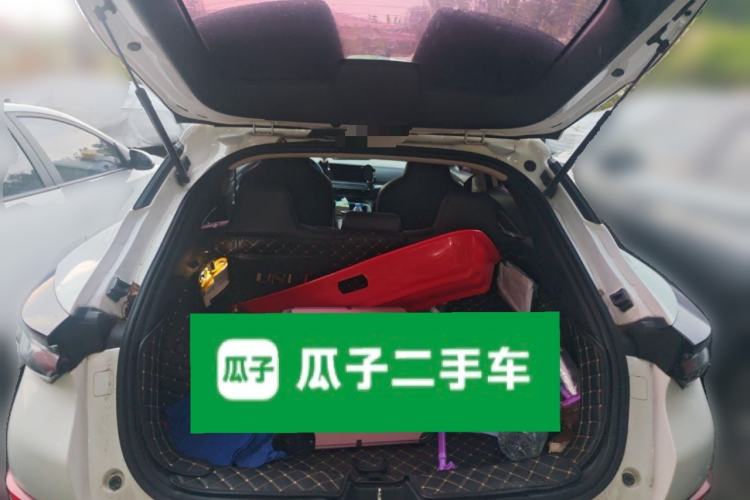 Used CHANGAN UNI-T 2020 1.5T Prestige Version Trunk