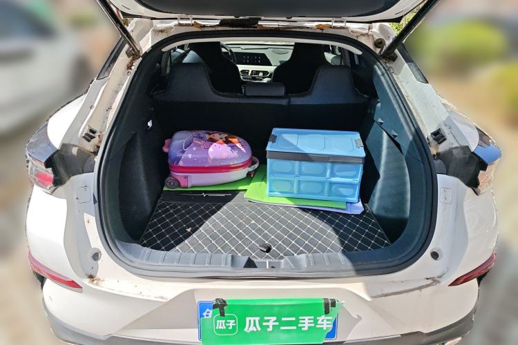 Used CHANGAN UNI-T 2020 1.5T Flagship Version Trunk