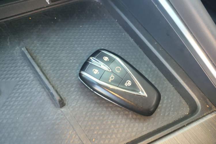 Used CHANGAN UNI-T 2020 1.5T Flagship Version Vehicle Key