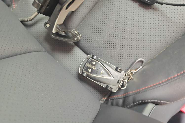 Used CHANGAN UNI-T 2020 1.5T Luxury Model Vehicle Key