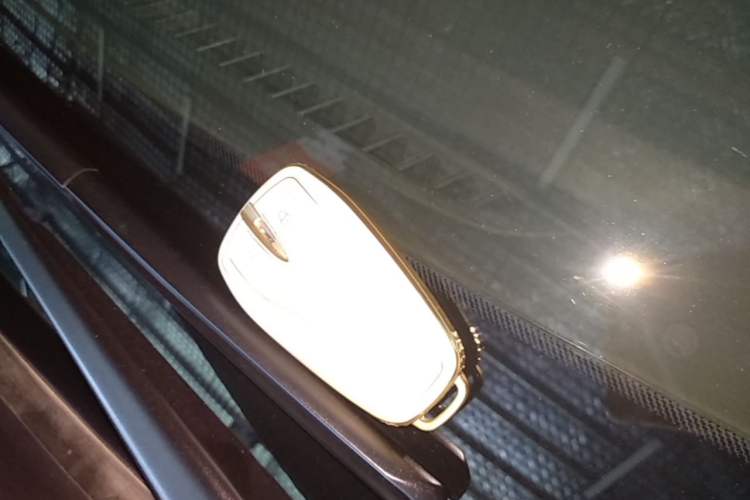 Used CHANGAN UNI-T 2020 1.5T Prestige Version Vehicle Key